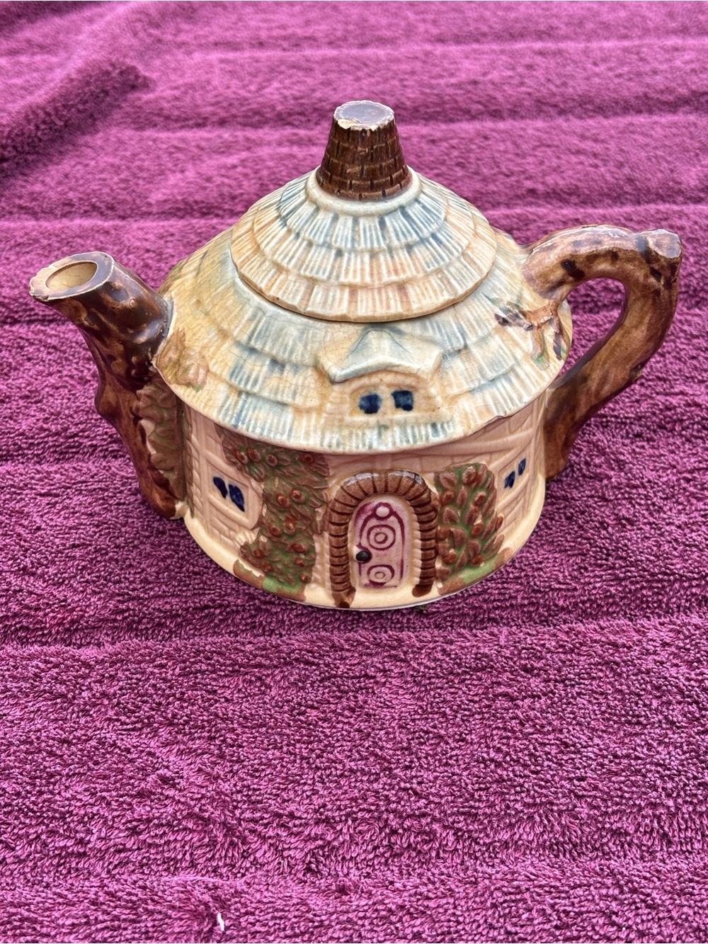 Cottage teapot - made in Japan, small size, vintage, whimsy